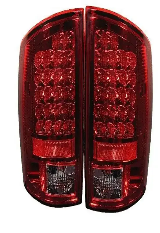 Spyder 5002570 Dodge Ram 02-06 1500 / Ram 2500/3500 03-06 Led Tail Light – Red Clear