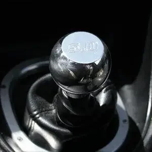UPR 79-04 Mustang Billet Knob Large Flat Top 5.0 (Polished)